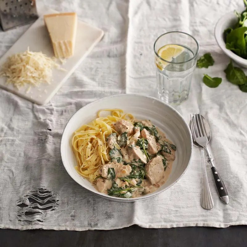 Pasta alfredo med&nbsp;kyckling